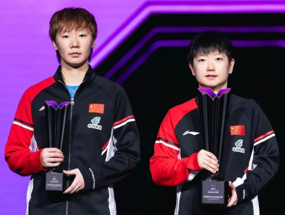 杜达, AA, 运动员和组 杜达, AA, 运动员和组