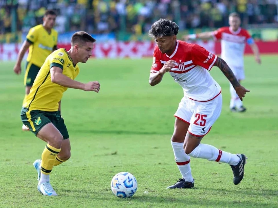 由马里亚诺 由马里亚诺