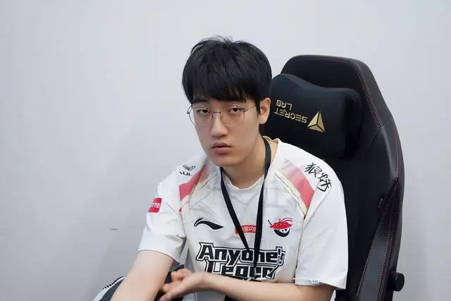 TES占优, 连胜, AL对战C TES占优, 连胜, AL对战C